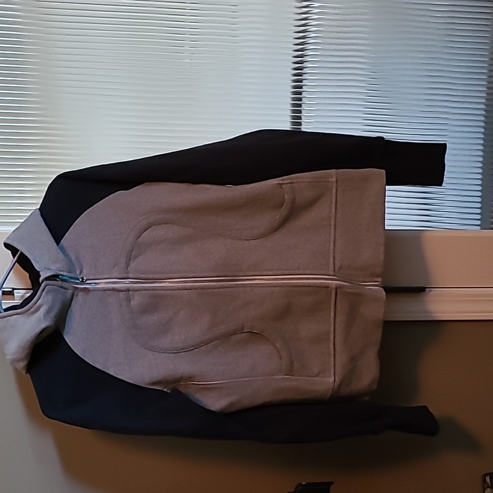 Lulu scuba hoodie
